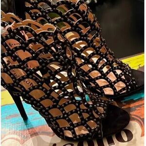 HOT BEAUTIFUL BLACK CUT ZIGISOHO HEELED SANDALS